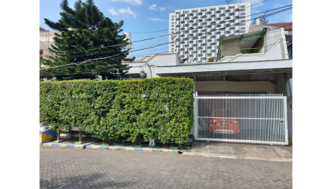 Dijual Rumah Manyar Kertoarjo